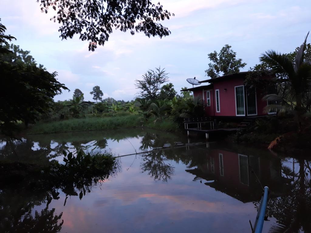 Sawan Srang Nang Kaew Hotel Ban Takhop Exterior photo